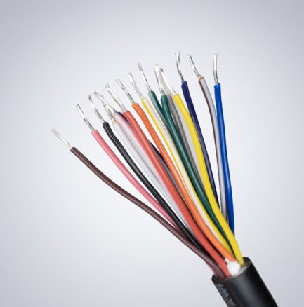 17-pin-M12-end-cable